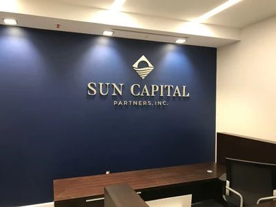 Brushed metal logo for Sun Capital Partners
