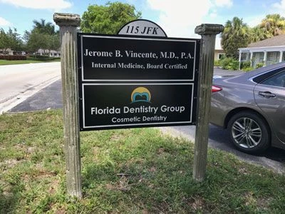Post and Panel Signage for Florida Dentistry